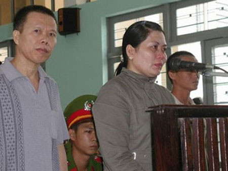 Dai ca giang ho bien vo thanh “tro choi tinh duc