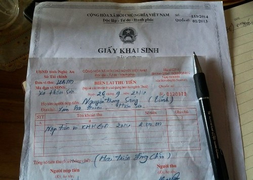 Nga ngua sinh con thu 3 phai nop phat 2 trieu-Hinh-2