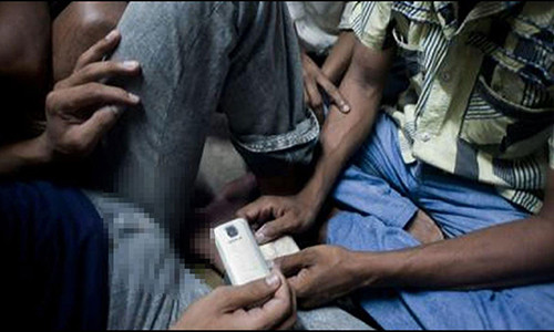 Thu thuat moi chai cua gioi mai dam nam An Do