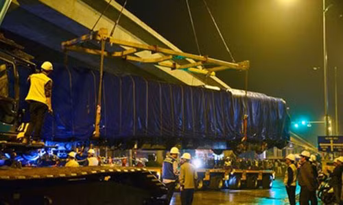 Vi sao tau Cat Linh - Ha Dong vao duong ray van chua lo dien?