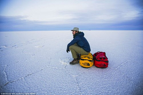 Anh coi chuyến đi này như một hình thức thiền. “Hành trình một mình giống như tập thiền từ sáng đến tối và ngày này sang ngày khác”, Mateusz chia sẻ.