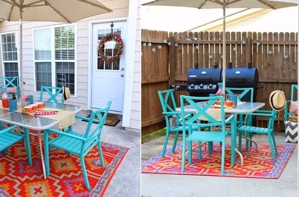 Thêm tấm thảm nhiều họa tiết Tấm thảm mỏng mảnh, rực rỡ sắc màu có thể tạo nên nét đẹp bắt mắt, nổi bật cho hiên nhà khi mùa thu đến. Tấm thảm mềm mại không chỉ tạo điểm nhấn cho hiên nhà mà còn giúp không gian chuyện trò ngoài trời thêm ấm cúng và dịu dàng.