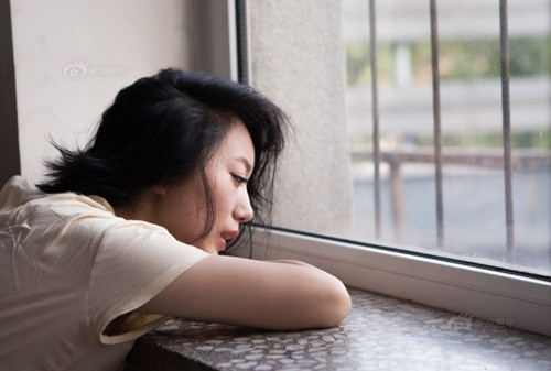 Đám cưới đã khiến mọi người cảm động rơi nước mắt với tình cảm sâu đậm của cô dâu và chú rể. Tất cả mọi người chứng kiến hôn lễ đặc biệt của Ngụy Bình và Bảo Đào đều cảm phục ý chí và tinh thần lạc quan của Ngụy Bình.