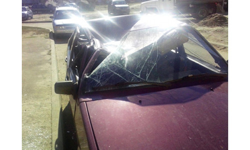 Nhay tu tang 9 tu sat, roi bep oto van song sot ky dieu