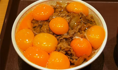 An com thit bo sanh ngay voi 10 qua trung song, ban dam thu?