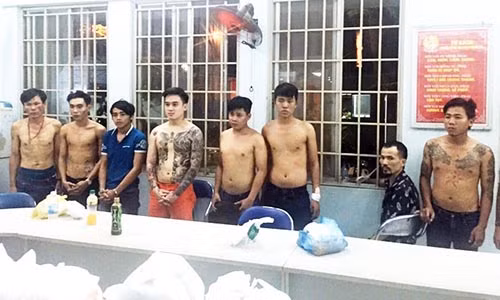 Hoat dong ngam cua giang ho bao ke gai lang choi