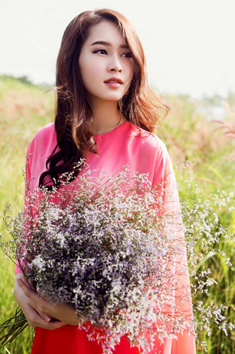 Trái với nhiều nhan sắc Việt muốn đi thi hoa hậu để có danh hiệu và dễ dàng tiến thân trong showbiz, Đặng Thu Thảo tư duy hoàn toàn ngược lại.