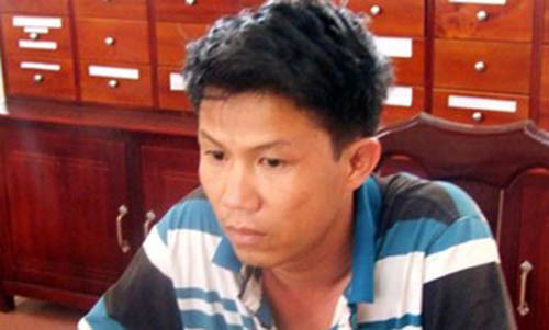 Nguyễn Định Tám tại cơ quan điều tra.