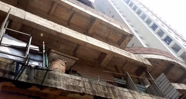 Theo anh Tùng, một khách hàng cho biết: Nhóm cư dân đã đấu tranh yêu cầu chủ đầu tư tiếp tục hoàn thiện dự án nhưng đến nay vẫn chưa thể bàn giao nhà.