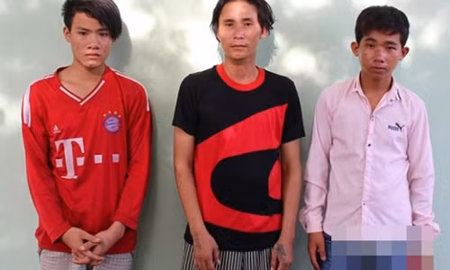 Phan no toan cuop cuop 6.000 dong roi hiep dam tap the