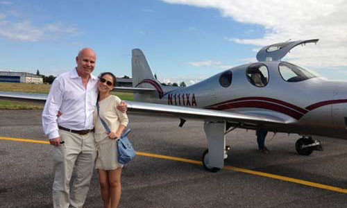 Su that it biet ve chong Tay ty phu cua ca si Thu Minh