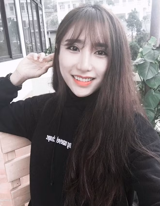 Thieu nu bi Sky “tan cong” tren mang vi giong Son Tung M-TP-Hinh-2