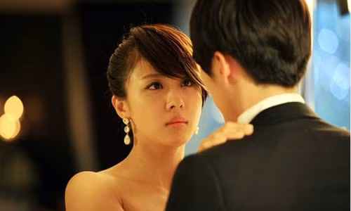 Tôi biết mình đã bị bạn cướp chồng. Ảnh minh họa.