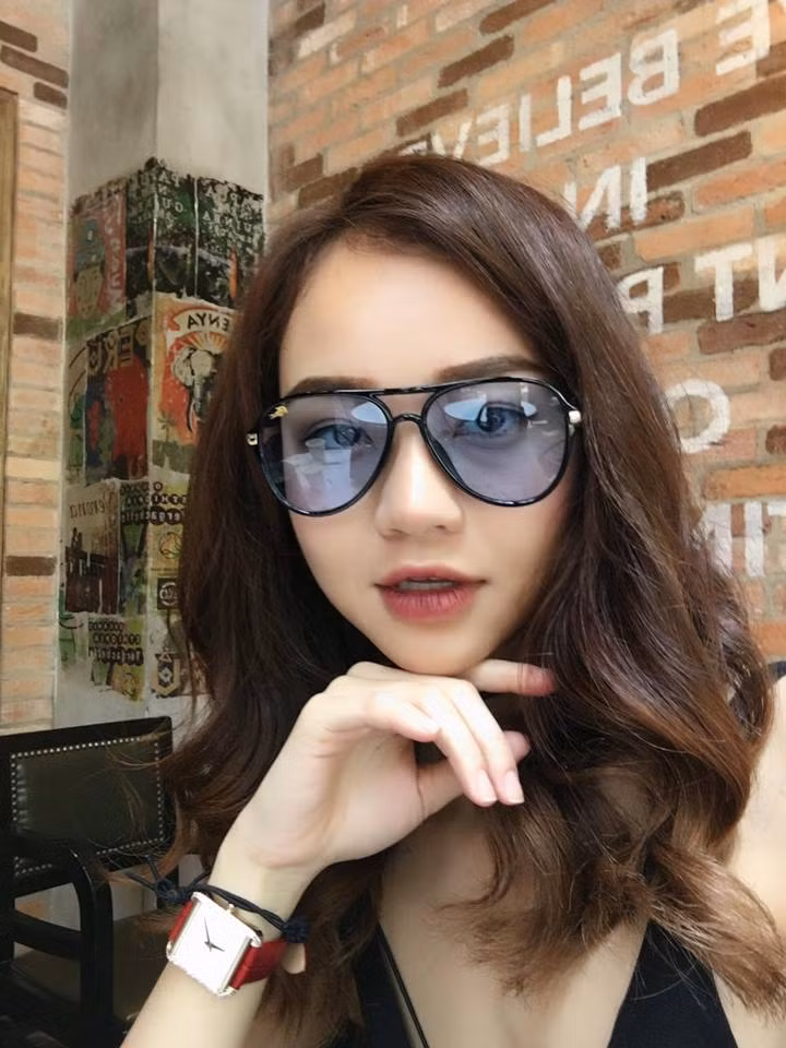 Không chỉ là một người mẫu, Kiều Ngân còn “lấn sân” sang nhiều lĩnh vực khác của làng giải trí như đóng phim, làm MC...