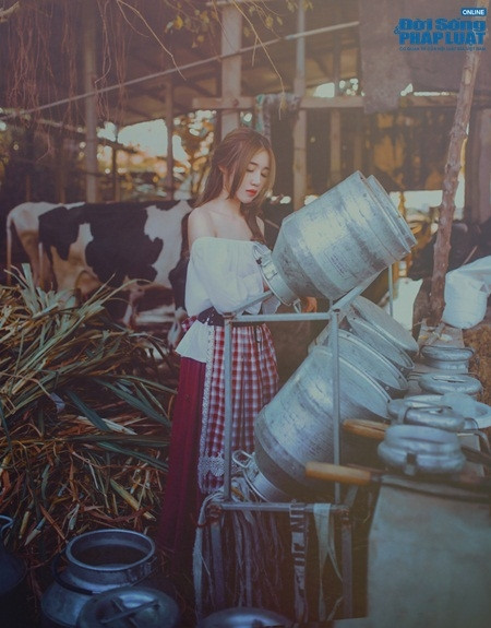 Bộ ảnh lấy cảm hứng từ Lọ Lem này Elly Trần thực hiện nhằm dành tặng cho hai thiên thần nhỏ. Cô cho biết, Cadie và Alfie chìm vào giấc ngủ mỗi đêm với những câu chuyện cổ tích do mẹ kể. Nếu Alfie còn quá nhỏ chưa thể nhận thức, chị hai Cadie nhiều lần hỏi mẹ cô bé Lọ Lem trông như thế nào.