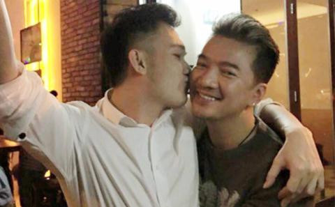 Đàm Vĩnh Hưng và Dương Triệu Vũ từ lâu đã gây nhiều tin đồn tình ái.