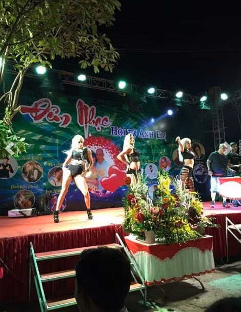 Đêm nhạc sinh nhật có tên “Hội tụ anh em”.