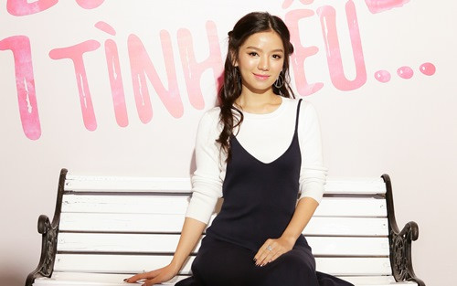 Hot girl Hà Anh dịu dàng.