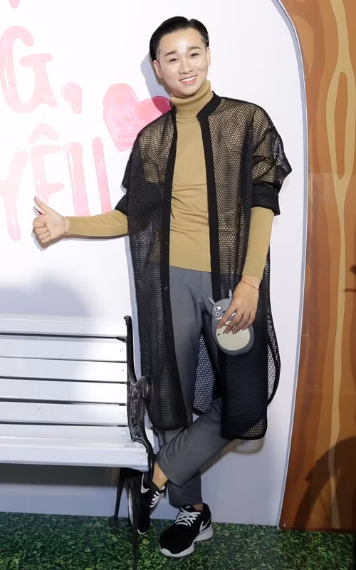 Nam diễn viên Hải Triều cũng góp mặt một vai nhỏ trong phim.