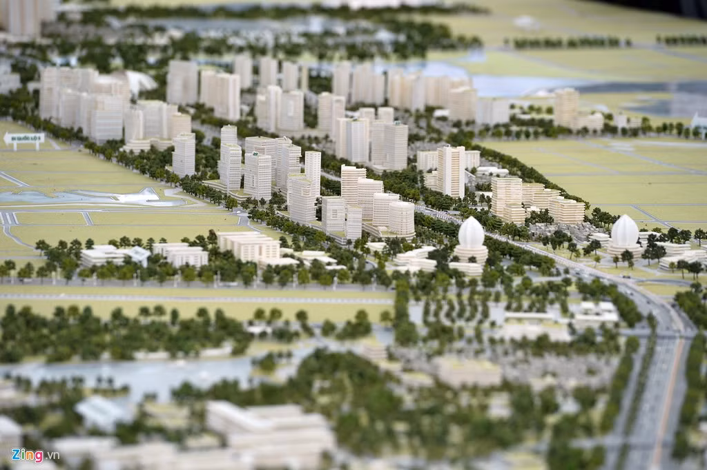 Ngoài ra dự án cũng lấy đất 3 xã của huyện Sóc Sơn gồm Phú Minh, Mai Đình và Phù Lỗ.