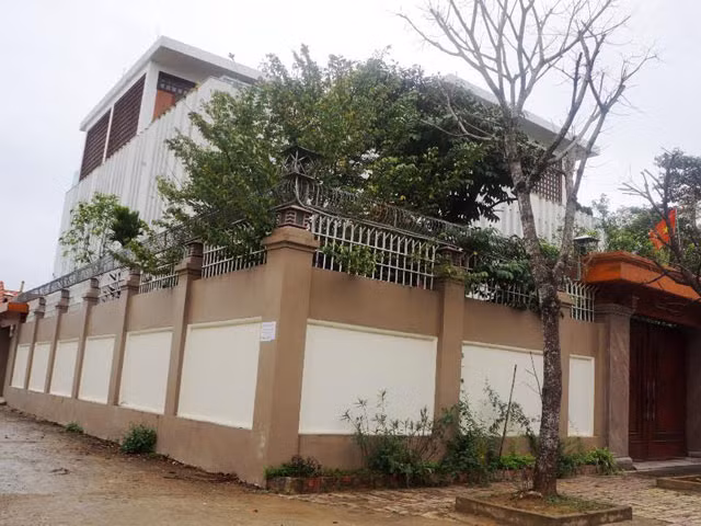 “Hot girl” xu Thanh Quynh Anh dang o dau?