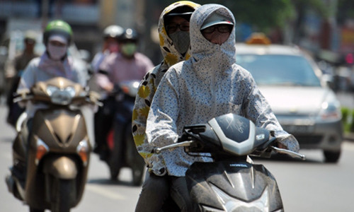 Bat giu ke bien thai so nguc, bop mong phu nu