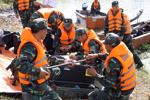 Cong binh Viet Nam pho dien kha nang truoc 18 nuoc