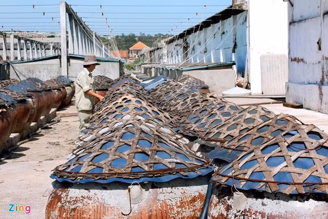 Theo Sở Khoa học và Công nghệ Bình Thuận, kể từ năm 2009, nước mắm đã được Cục Sở hữu Trí tuệ - Bộ Khoa học và Công nghệ cấp Quyết định ghi nhận vào Sổ đăng ký quốc gia Tên gọi xuất xứ hàng hóa “Phan Thiết”, là tài sản quốc gia được Nhà nước bảo hộ trên toàn lãnh thổ nước Việt Nam cho sản phẩm nước mắm sản xuất tại thành phố Phan Thiết, tỉnh Bình Thuận.