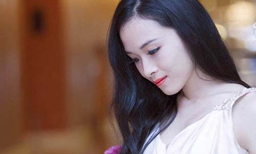 Tra ho so vu hoa hau Phuong Nga lua dai gia tien ty