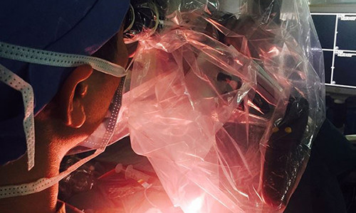 Bác sĩ N.M.H công tác tại một bệnh viện ở Hà Nội và đã có 10 năm kinh nghiệm trong nghề. (Ảnh: FBNV)