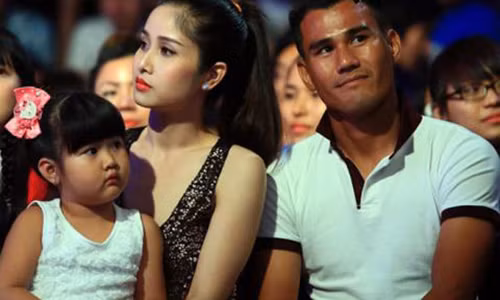 Phan Thanh Binh hoc Cuong do-la: Ly hon van ngu chung