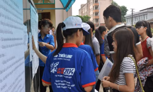 Ha Noi: Co chuyen “chay” giai thuong de xet tuyen vao truong top?