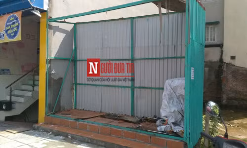 Can canh “ngoi nha” gan 2m2 giua long Thu do