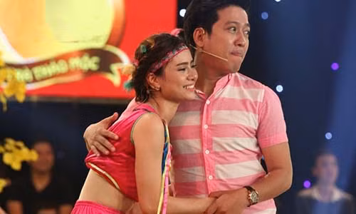 Truong Giang nhiet tinh om my nu lang hai Ngoc Xuyen