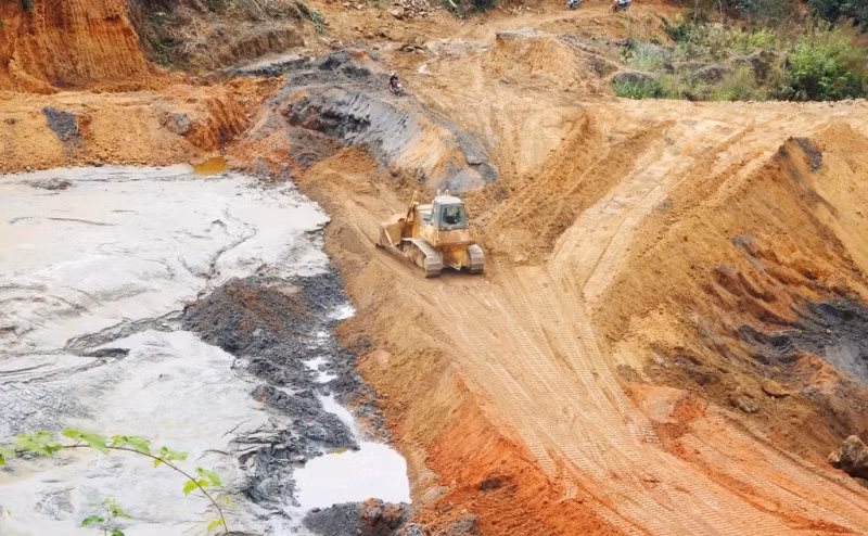 Ho tro 20 ho dan sau su co vo dap mo thiec suoi Bac-Hinh-4