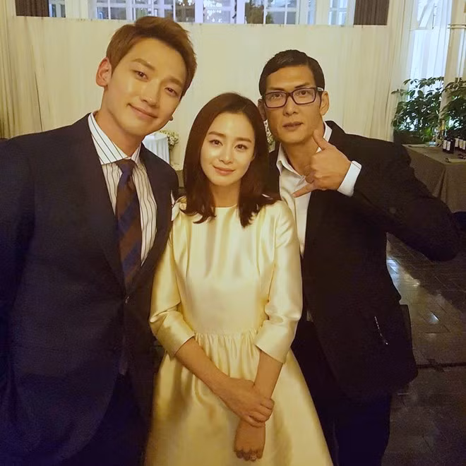 Bi Rain - Kim Tae Hee chi chi 1.100 USD cho le cuoi