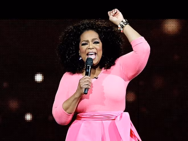 "Lý do giúp tôi giàu có là tôi chưa bao giờ đặt mục tiêu vào tiền bạc, dù chỉ một phút", Oprah Winfrey, nữ hoàng truyền thông Mỹ.