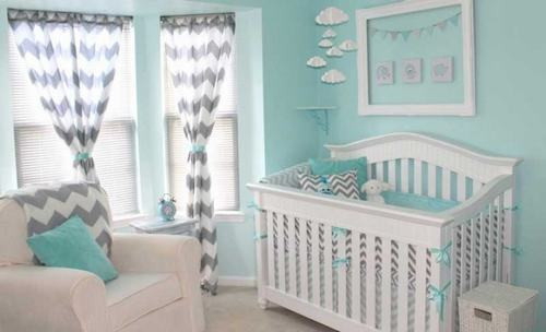 Tấm rèm cửa họa tiết chevron mang lại nét khỏe khoắn, hiện đại cho căn phòng.