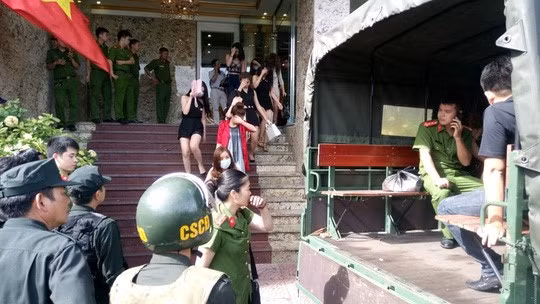 Trong khoảng 3 năm hoạt động, quán Ruby được coi là tụ điểm ăn chơi sang chảnh bậc nhất đất Cảng. Ảnh: Người lao động.