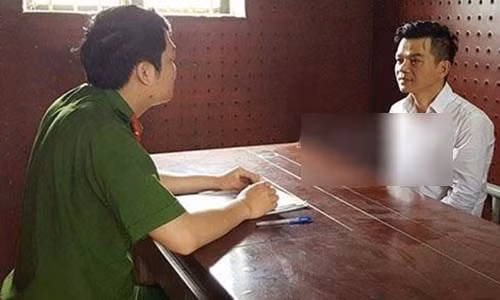 Bi bat tai tran khi quay lai “chon cu” de lua dao