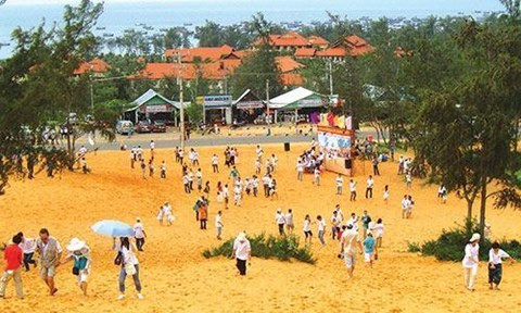 Trom xe may roi dam cong an hong tau thoat