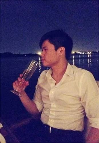 Saigon Ford, công ty CP Vật tư Bến Thành, Công ty du lịch Bến Thành Non Nước, Công ty du lịch Huế, nhiều khách sạn cùng nhiều dự án bất động sản ở khắp các thành phố lớn miền Đông Nam Bộ thuộc quyền sở hữu của gia đình quyền lực này.