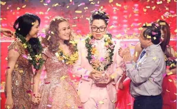 Tuoi tho nuoc mat cua Quan quan Giong hat Viet 2015 Duc Phuc-Hinh-3