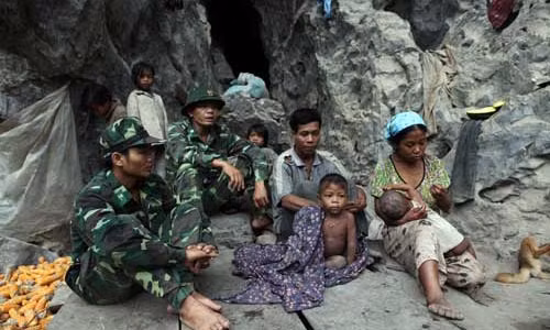 Nguoi Ruc o Quang Binh: Cau lay chau, anh em thanh... thong gia!