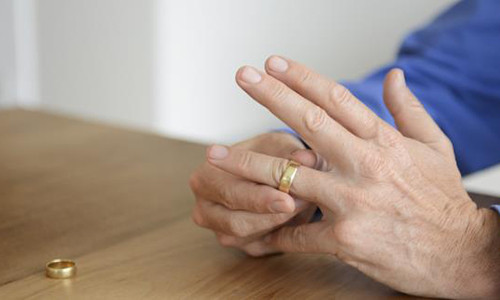 Cuoc song lua doi co dau hieu nay ly hon la dieu tot nhat