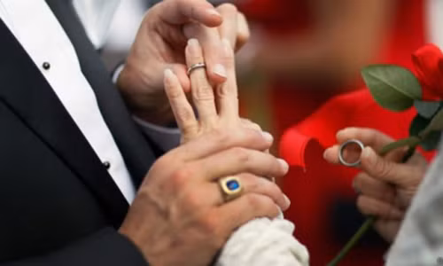 Ngan ngam chuyen thach cuoi 