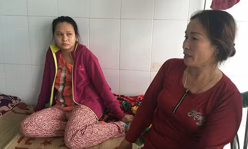 Bo Y te vao cuoc vu tre 4,8kg moi sinh bi tat nguyen