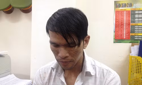 Đối tượng Dũng tại cơ quan công an.