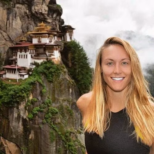 Bo anh dep “phat hon” cua co gai du lich khap 196 nuoc-Hinh-2