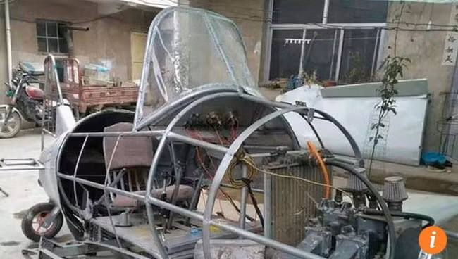 Trương dự tính sau khi kết thúc việc lắp ráp máy bay sẽ thực hiện chuyến bay thử. Không rõ lí do vì sao người đàn ông này quyết định tự sản xuất một chiếc máy bay cho riêng mình. Chỉ biết rằng máy bay hoàn thành đã lâu mà vẫn chưa có dịp được vận hành vì chính chủ nhân của nó cũng…bó tay.